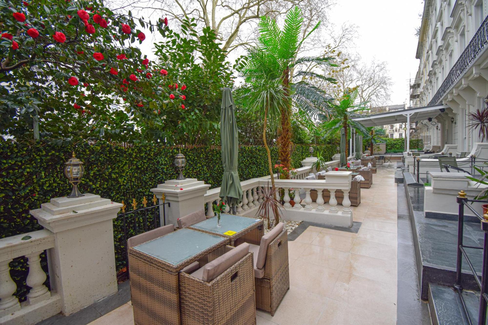 Hotel Pembridge Palace